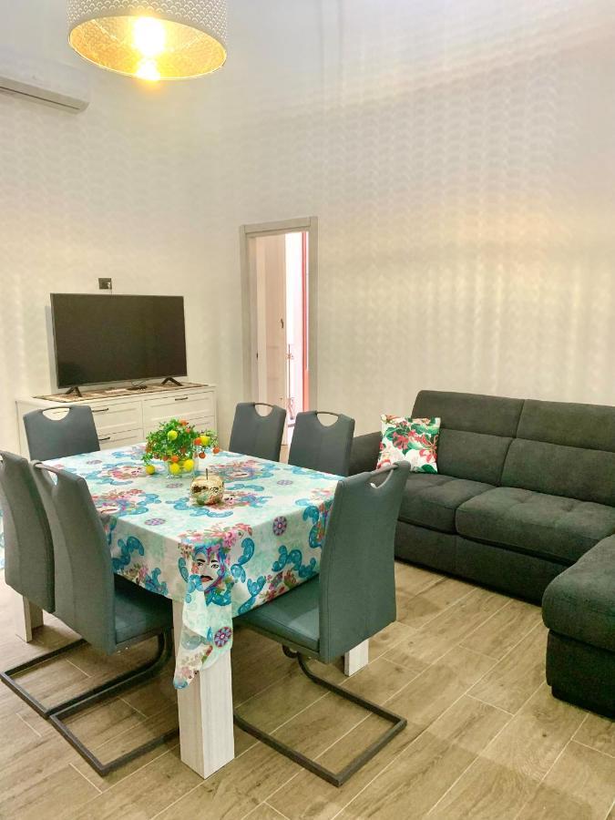 Global Center Cataniaアパートメント エクステリア 写真